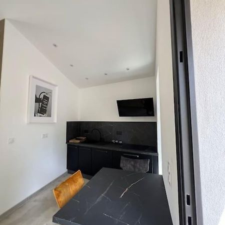 Ferienwohnung Le Charme Des Bois Alès Exterior foto